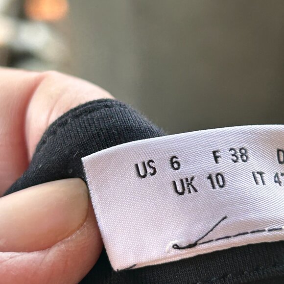 Akris Black top - Picture 6 of 6